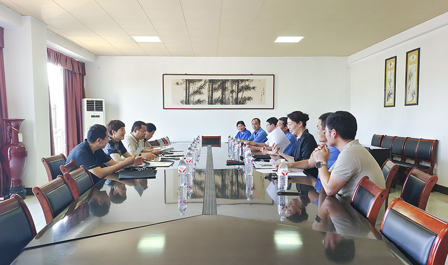  臨沂大學機械與車輛工程學院領導赴我司參觀交流